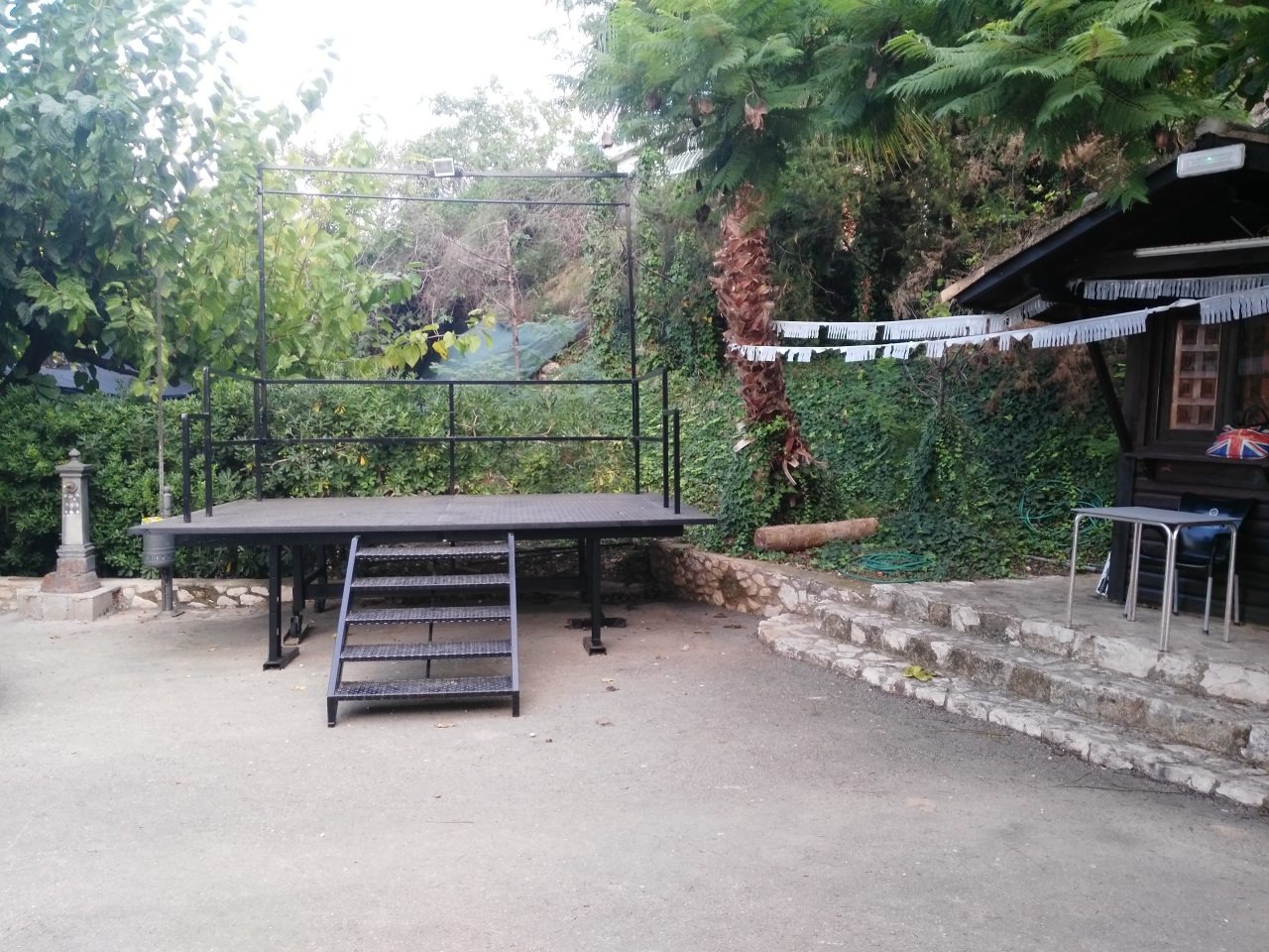 Escenario al aire libre para eventos